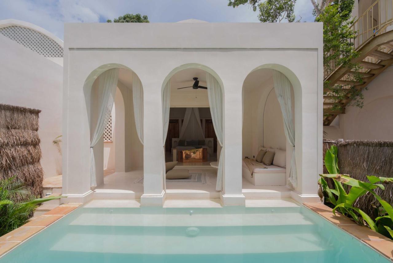 Anat Tantric Boutique Hotel Tulum Exterior photo