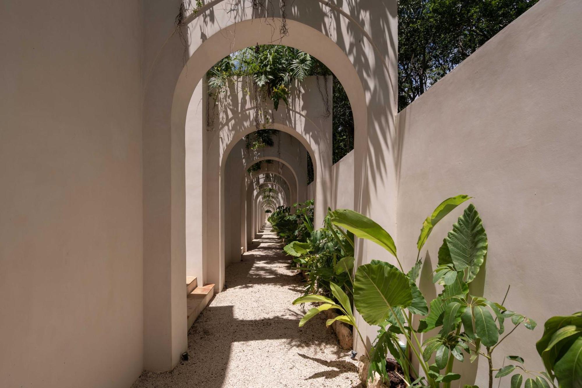 Anat Tantric Boutique Hotel Tulum Exterior photo
